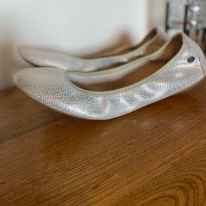 Silver snakeskin ballet flat Hush Puppies